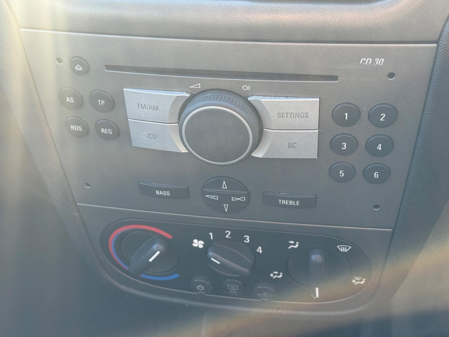 Used Vauxhall Corsa 2006 for sale - 76780659: Photo 22