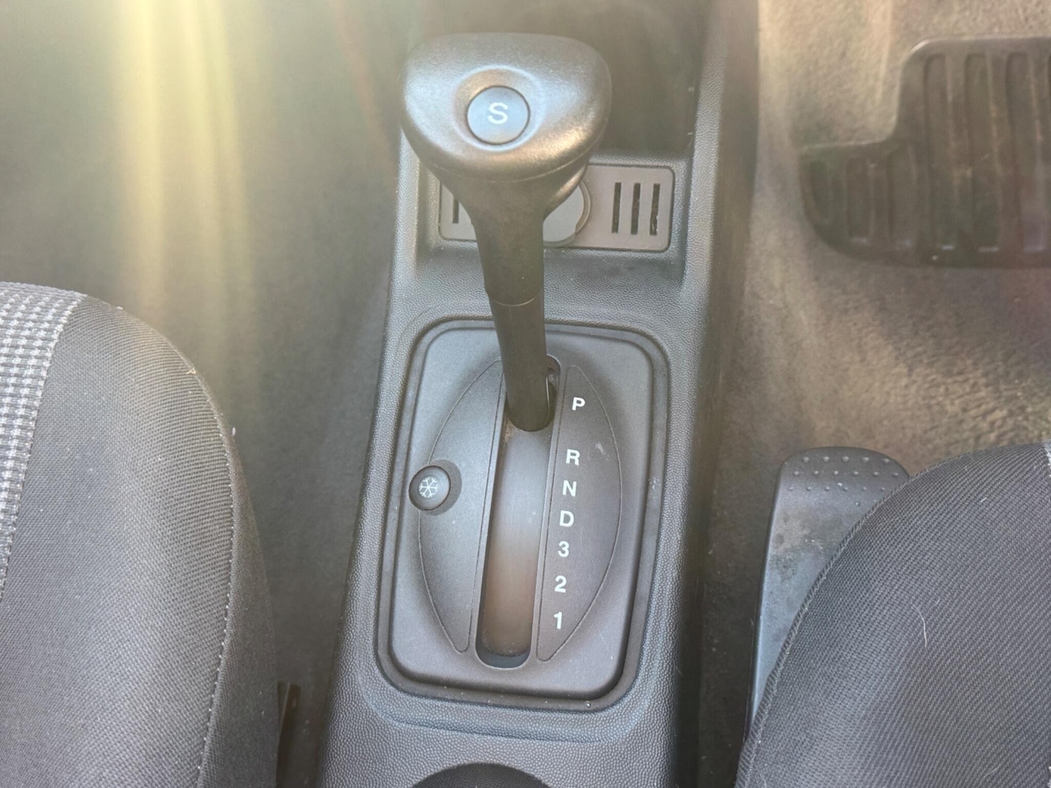 Used Vauxhall Corsa 2006 for sale - 76780659: Photo 23