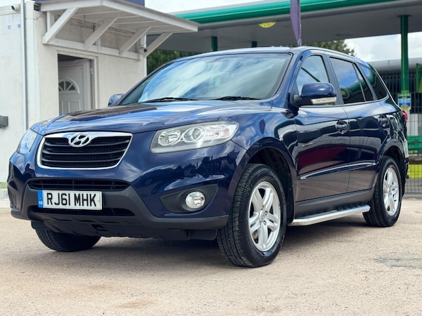 Used Hyundai Santa Fe 2011 for sale - 75747230: Photo 11