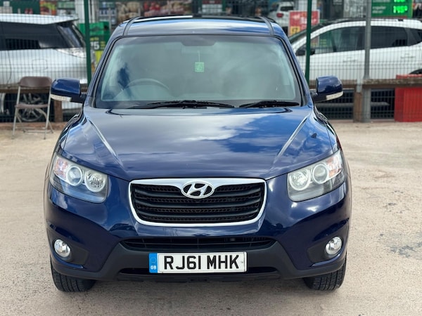 Used Hyundai Santa Fe 2011 for sale - 75747230: Photo 12