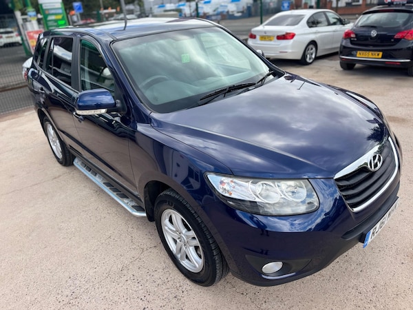 Used Hyundai Santa Fe 2011 for sale - 75747230: Photo 16