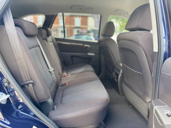 Used Hyundai Santa Fe 2011 for sale - 75747230: Photo 42
