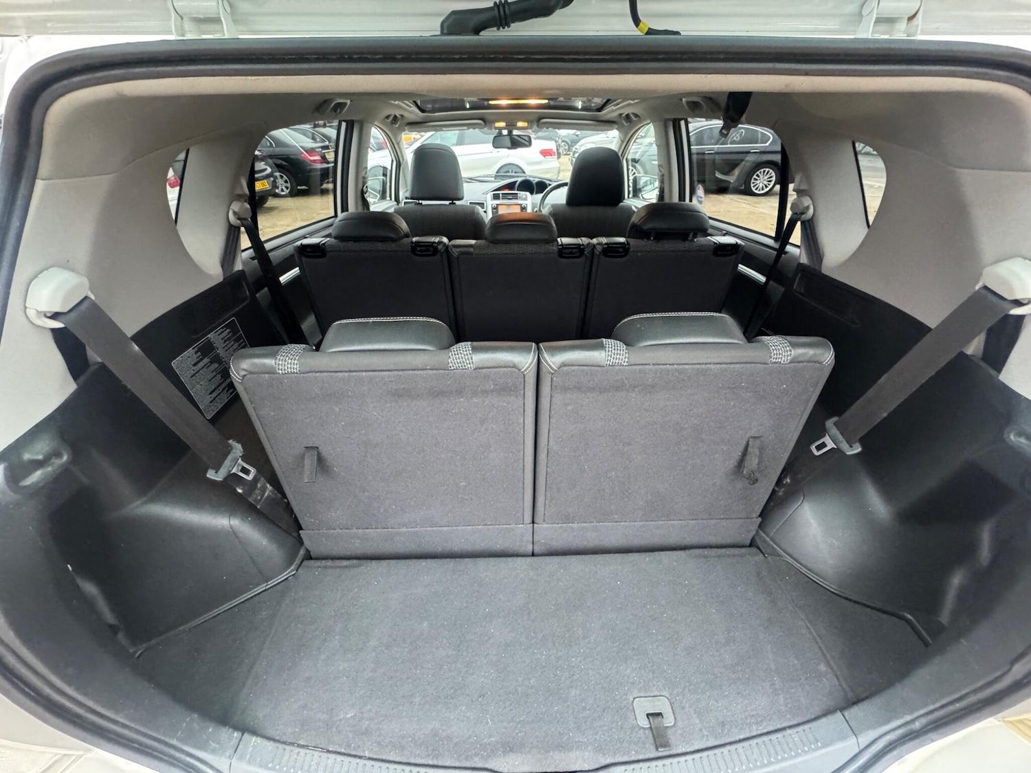 Used Toyota Verso 2015 for sale - 76597199: Photo 39