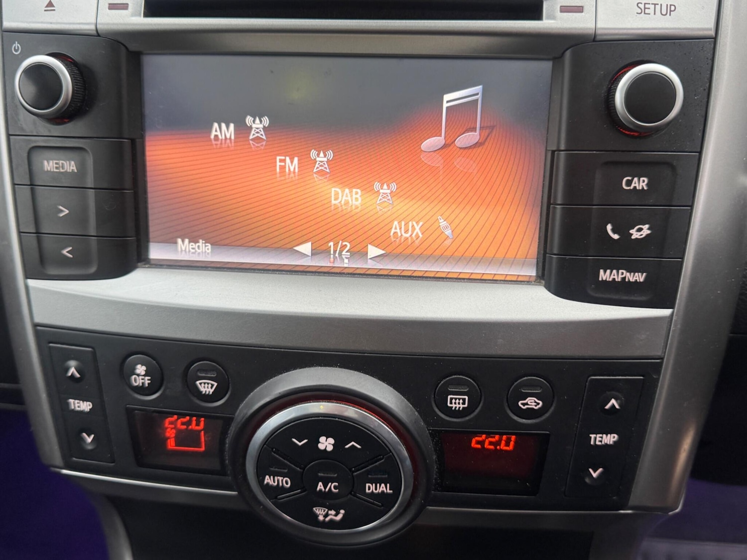 Used Toyota Verso 2015 for sale - 76597199: Photo 4