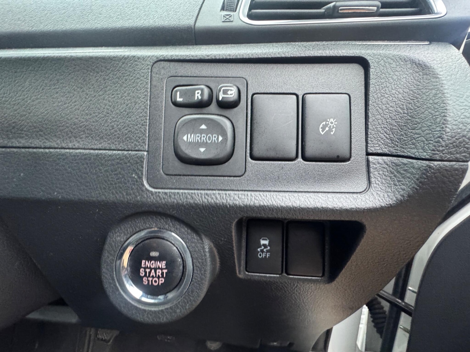 Used Toyota Verso 2015 for sale - 76597199: Photo 40