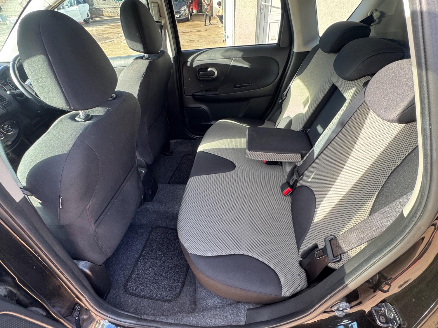 Used Nissan Note 2010 for sale - 76995041: Photo 31