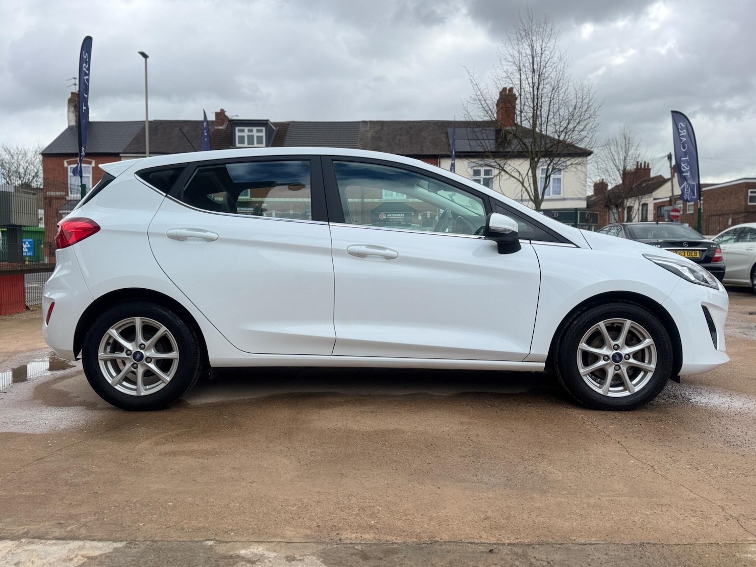 Used Ford Fiesta 2018 for sale - 78072365: Photo 22