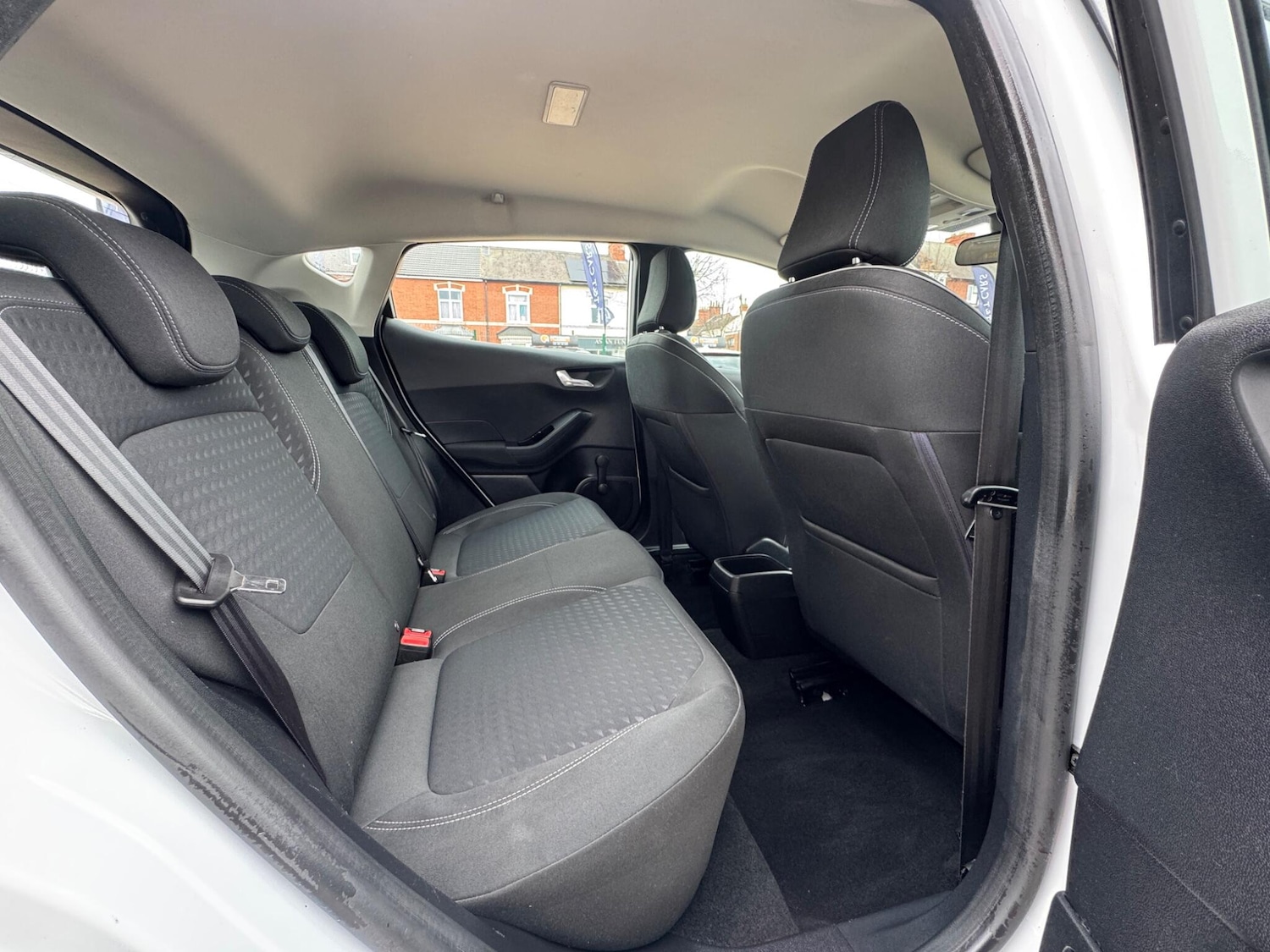 Used Ford Fiesta 2018 for sale - 78072365: Photo 28