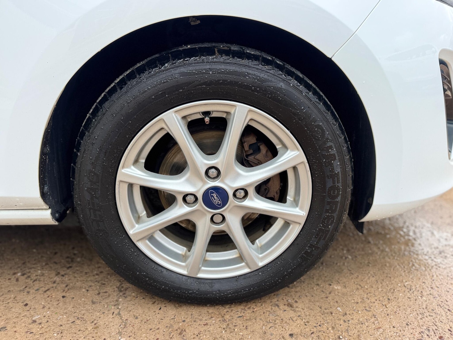 Used Ford Fiesta 2018 for sale - 78072365: Photo 48