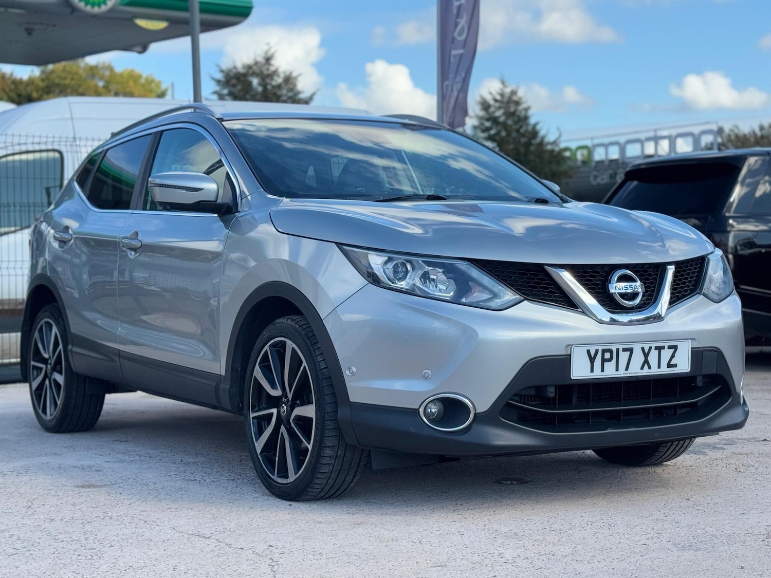 Used Nissan Qashqai 2017 for sale - 76041737: Photo 15