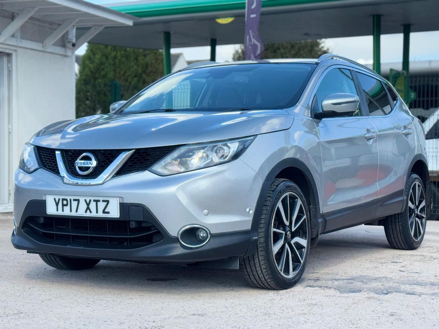 Used Nissan Qashqai 2017 for sale - 76041737: Photo 16