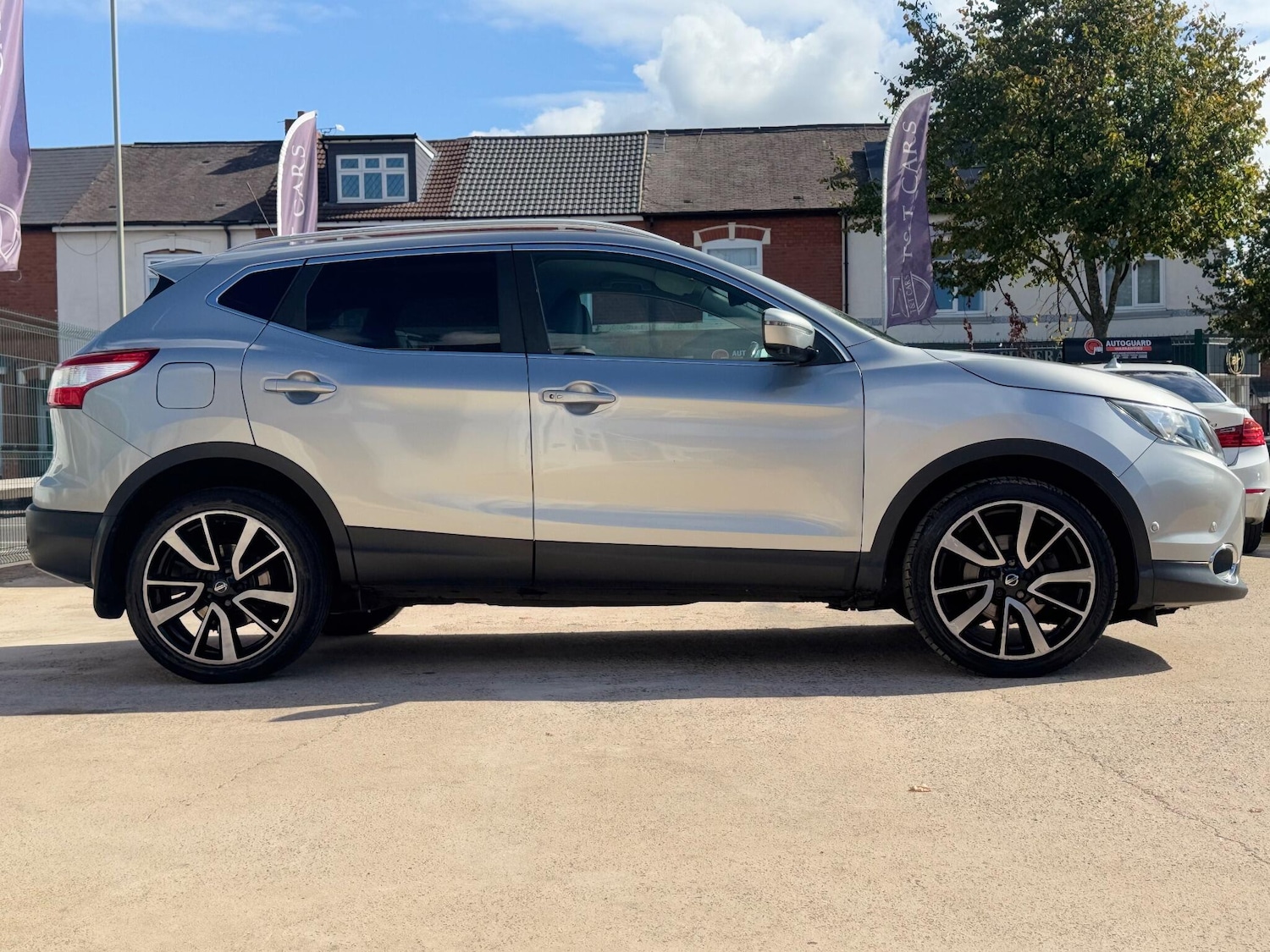 Used Nissan Qashqai 2017 for sale - 76041737: Photo 23
