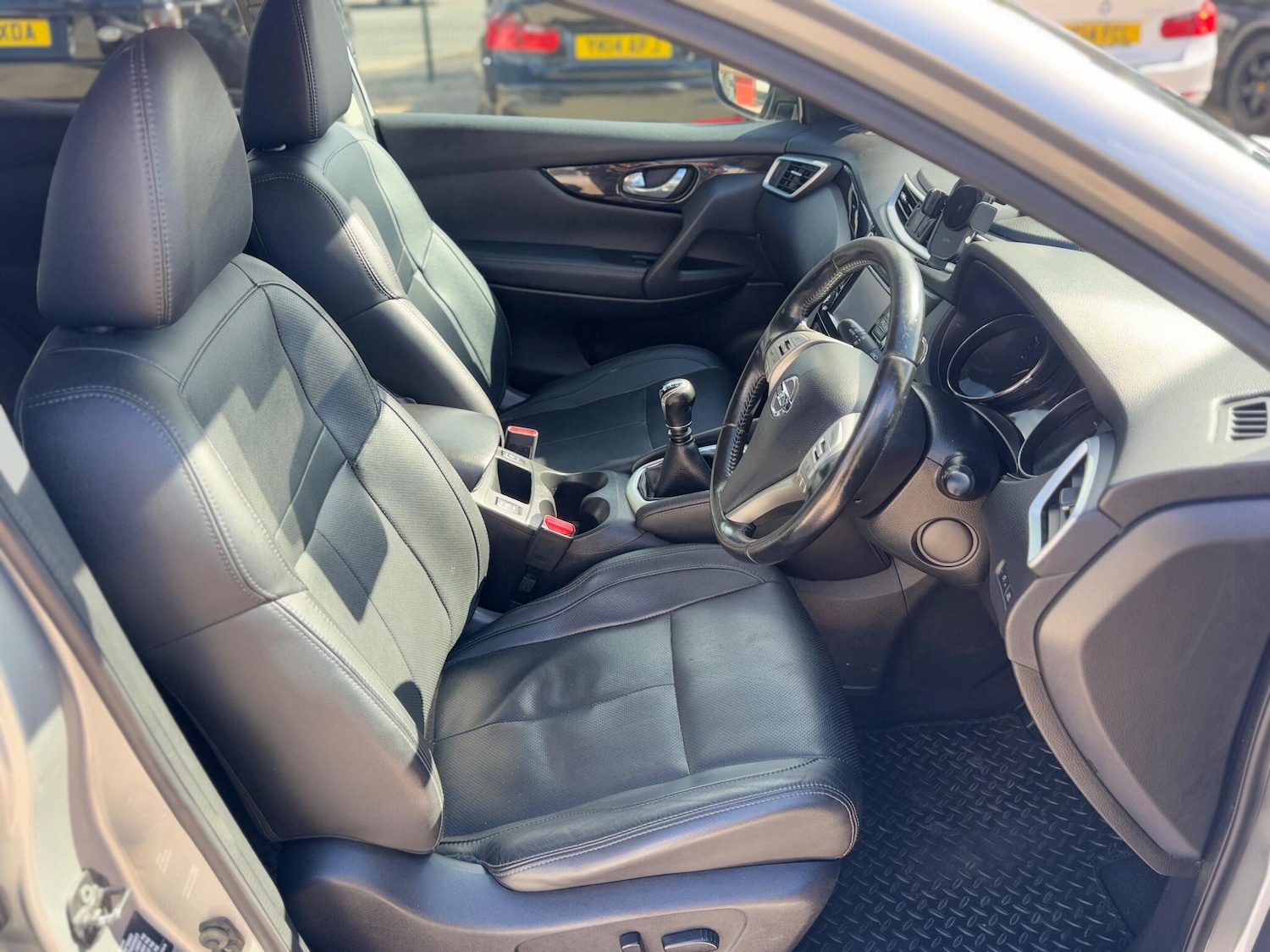 Used Nissan Qashqai 2017 for sale - 76041737: Photo 32