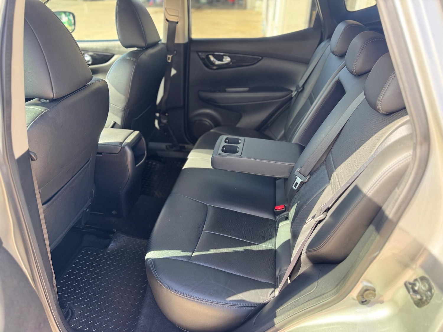 Used Nissan Qashqai 2017 for sale - 76041737: Photo 33