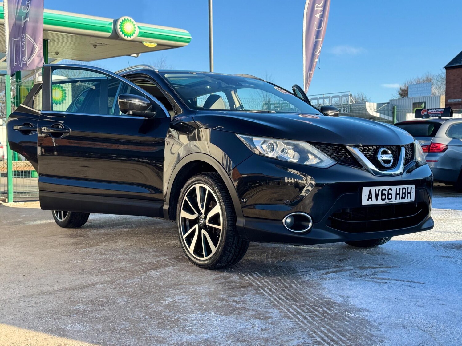 Used Nissan Qashqai 2016 for sale - 77098106: Photo 23