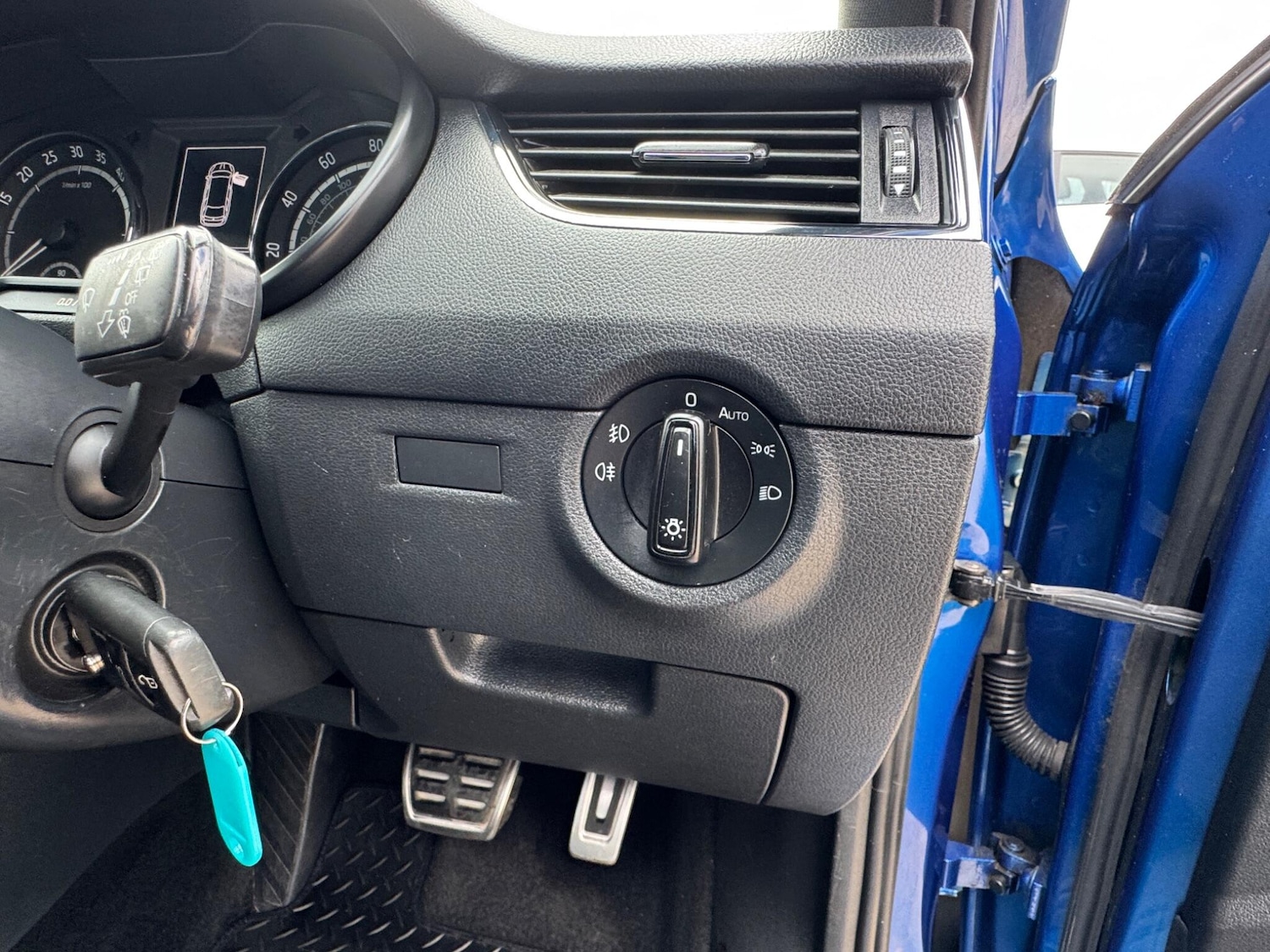 Used Skoda Octavia 2016 for sale - 78086476: Photo 46