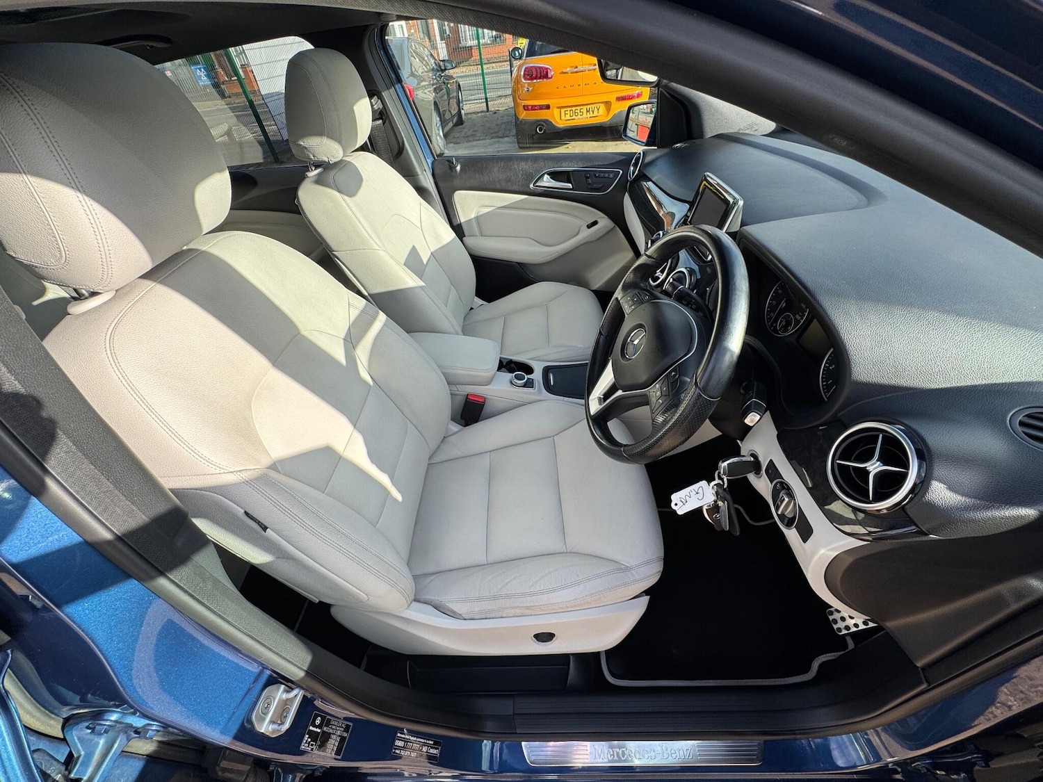 Used Mercedes-Benz B Class 2012 for sale - 76336198: Photo 25
