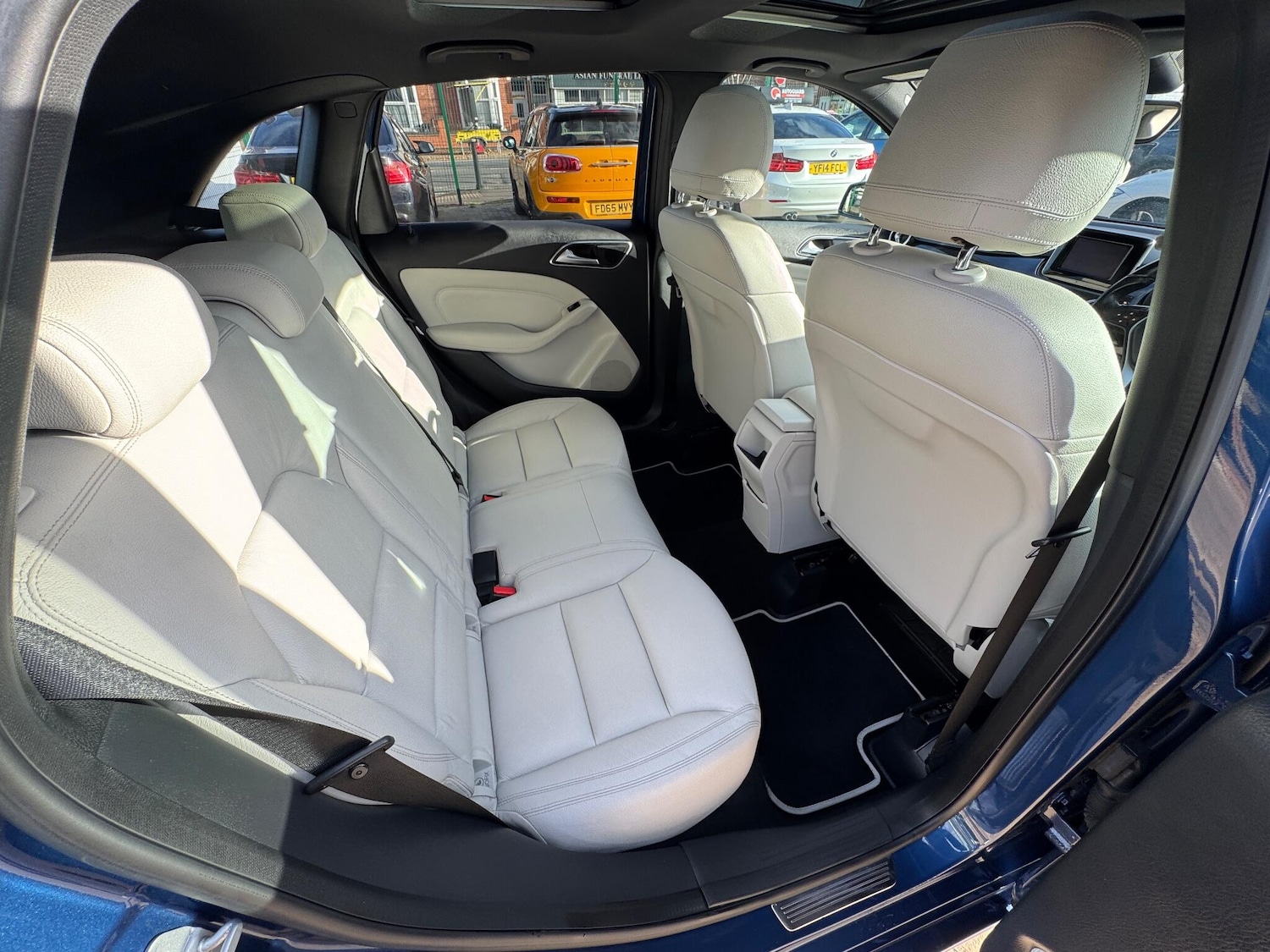 Used Mercedes-Benz B Class 2012 for sale - 76336198: Photo 29