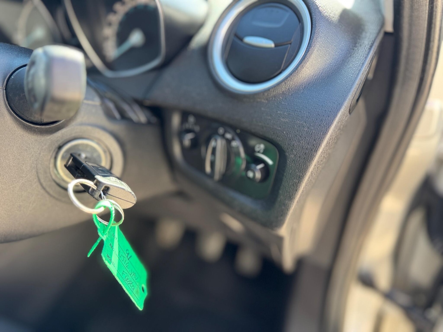 Used Ford Fiesta for sale - 77924963: Photo 39