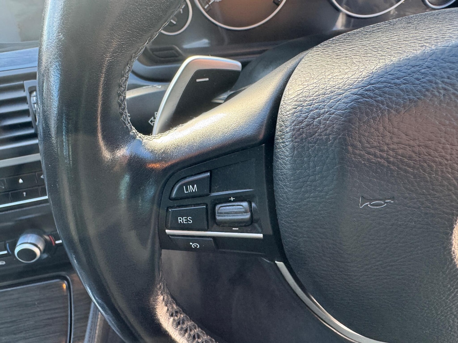 Used BMW 5 Series for sale - 76995498: Photo 42