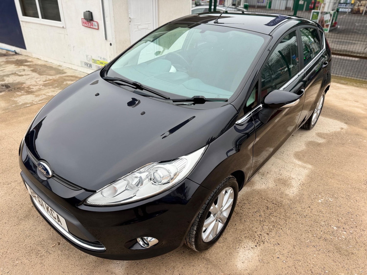Used Ford Fiesta 2011 for sale - 77799061: Photo 16