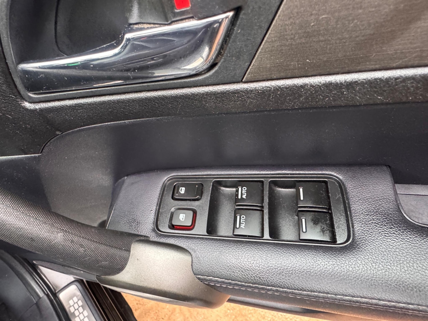 Used Honda CR-V 2011 for sale - 77291849: Photo 48