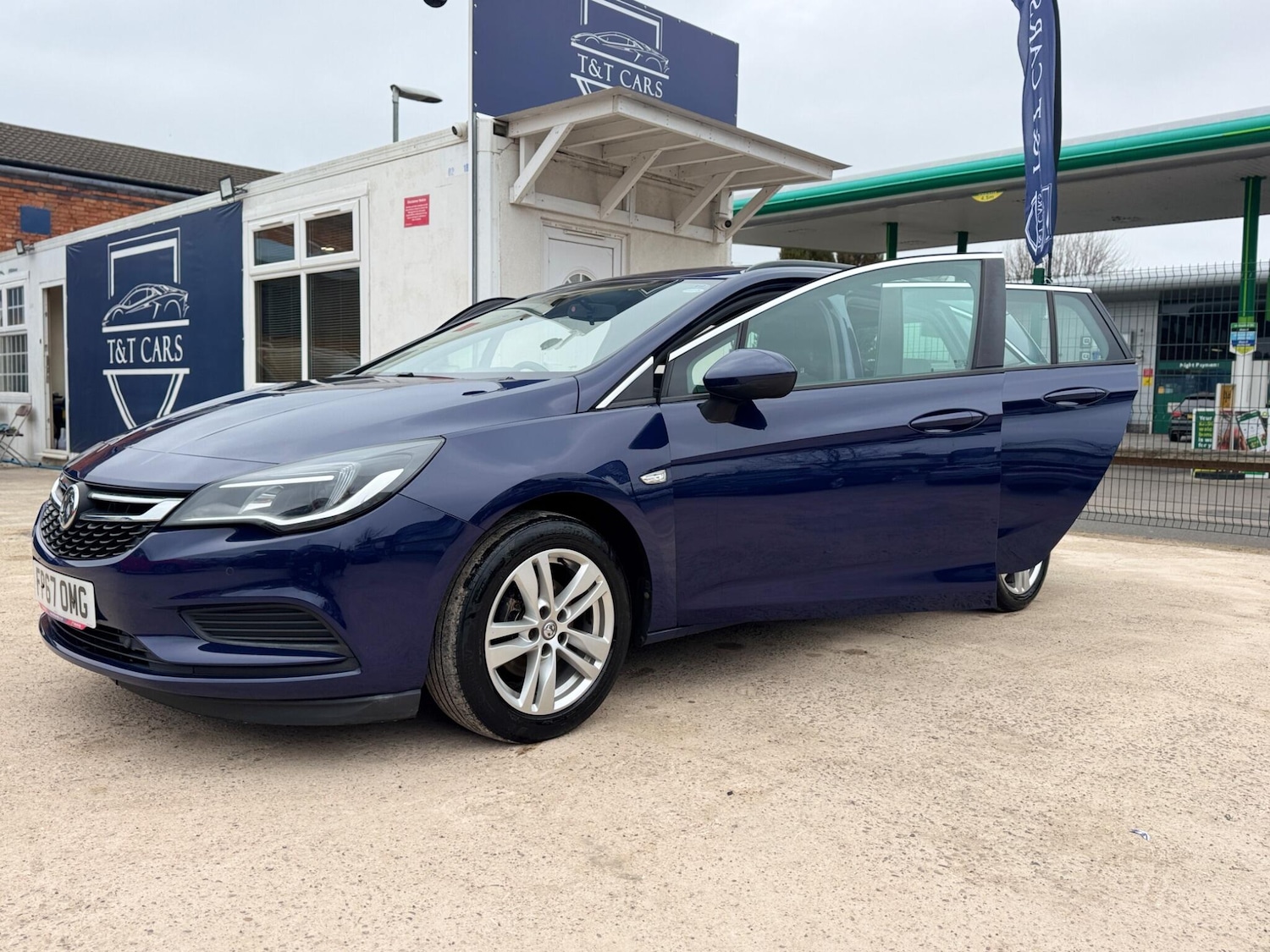 Used Vauxhall Astra for sale - 77793640: Photo 22