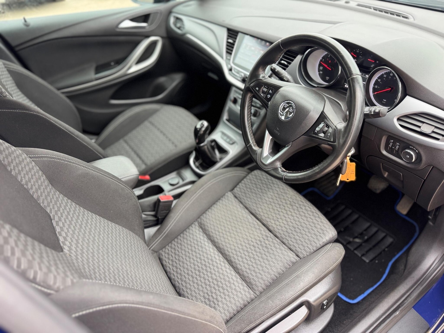 Used Vauxhall Astra for sale - 77793640: Photo 25