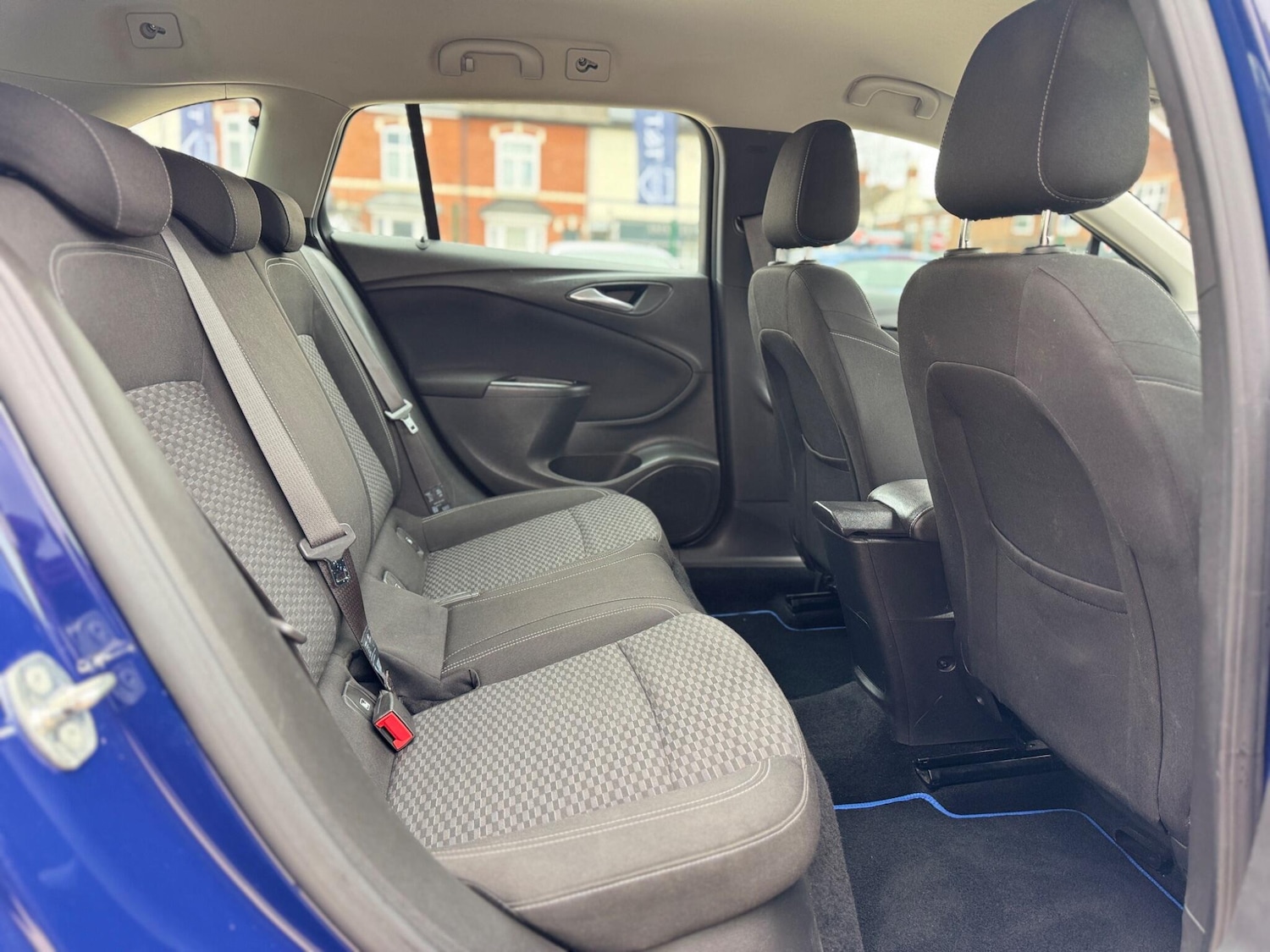 Used Vauxhall Astra for sale - 77793640: Photo 28