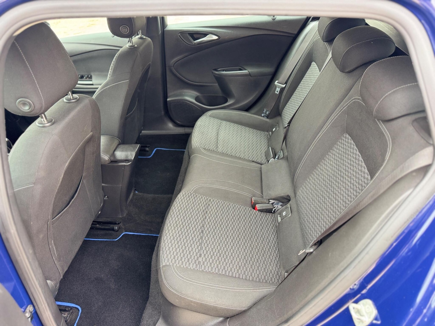 Used Vauxhall Astra for sale - 77793640: Photo 32