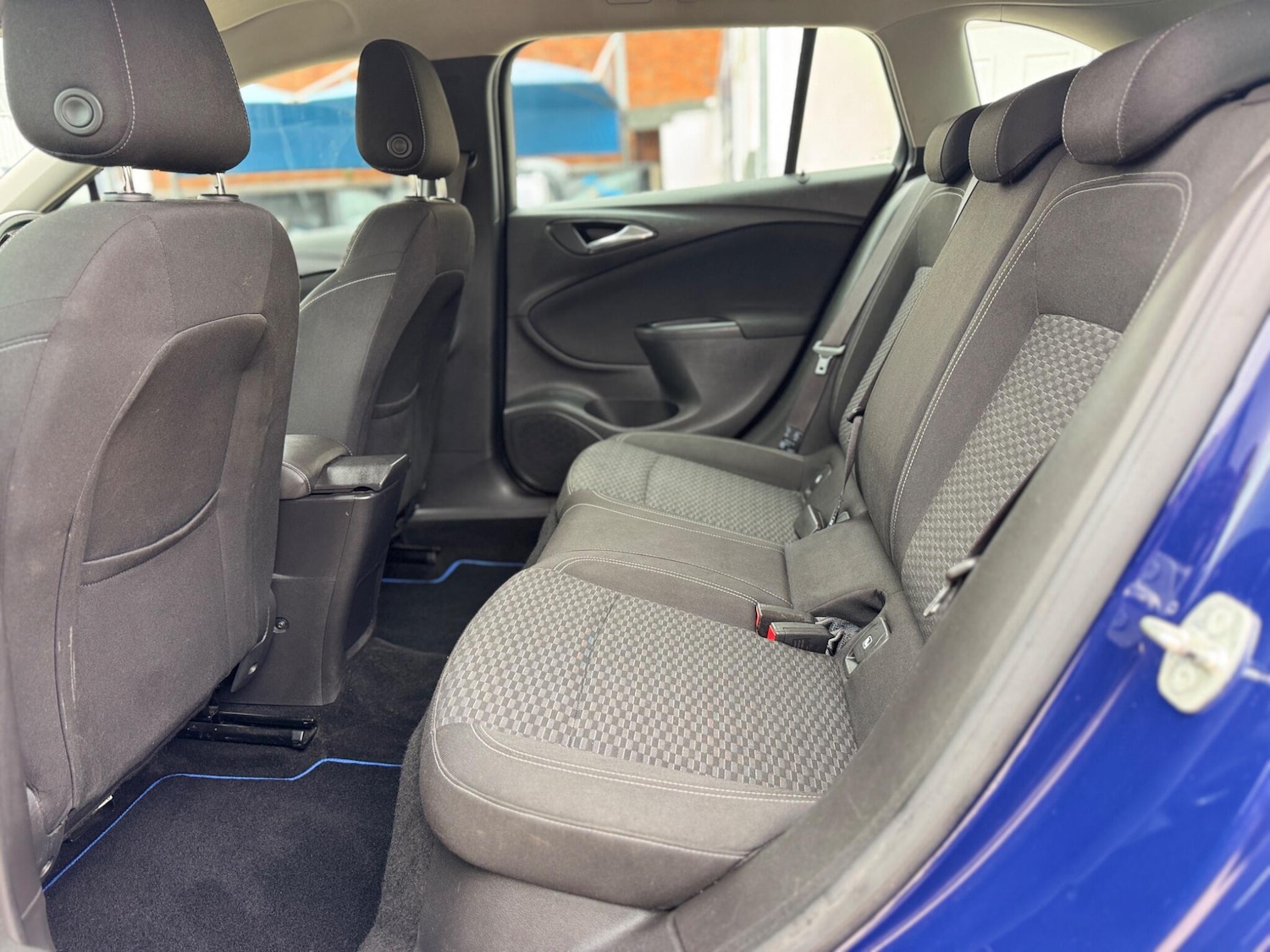 Used Vauxhall Astra for sale - 77793640: Photo 34