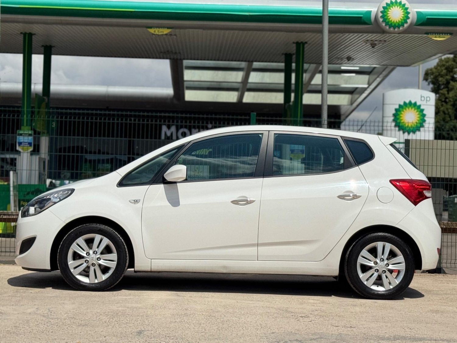 Vehicle 23