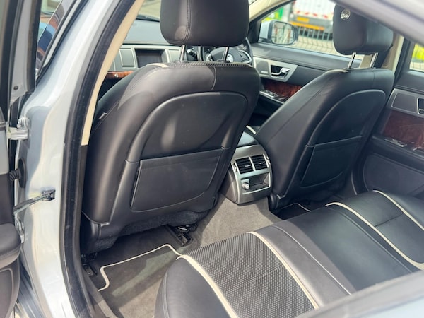 Used Jaguar XF 2012 for sale - 74478202: Photo 41