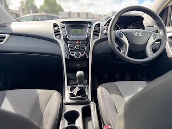 Used Hyundai i30 2015 for sale - 75747541: Photo