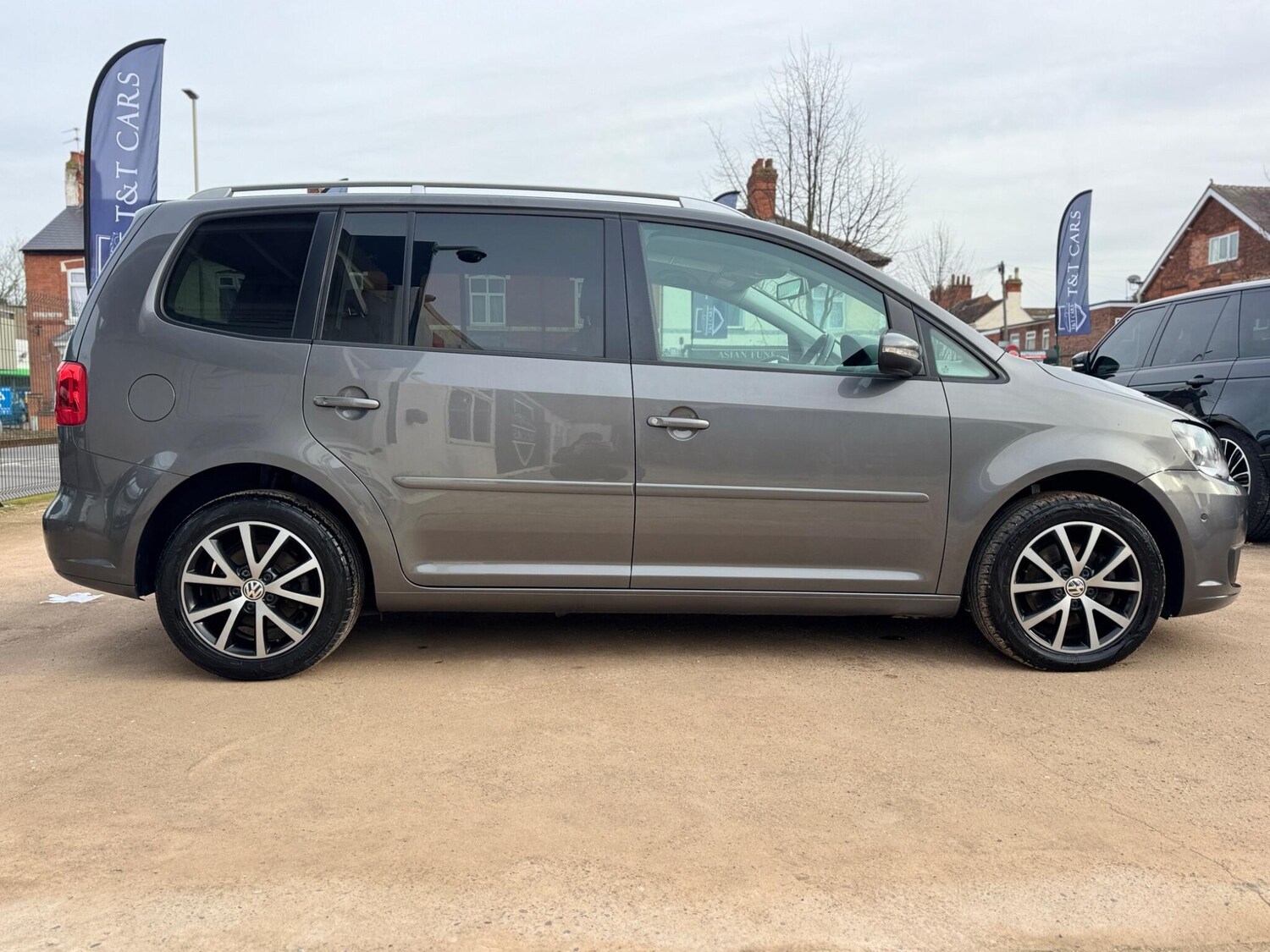 Used Volkswagen Touran for sale - 77585965: Photo 19
