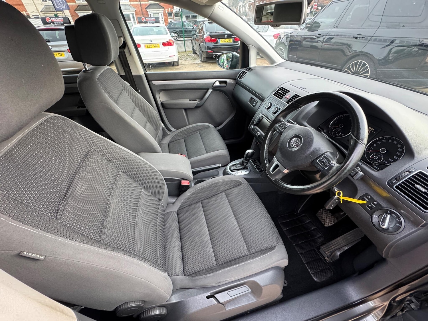 Used Volkswagen Touran for sale - 77585965: Photo 4