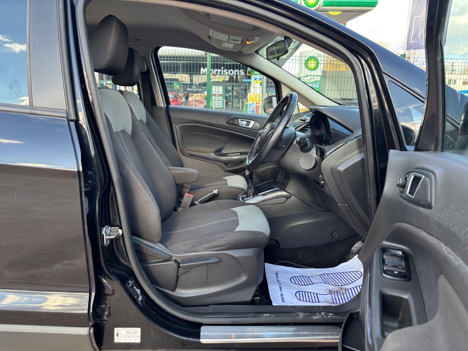 Used Ford Ecosport 2015 for sale - 76990986: Photo 22