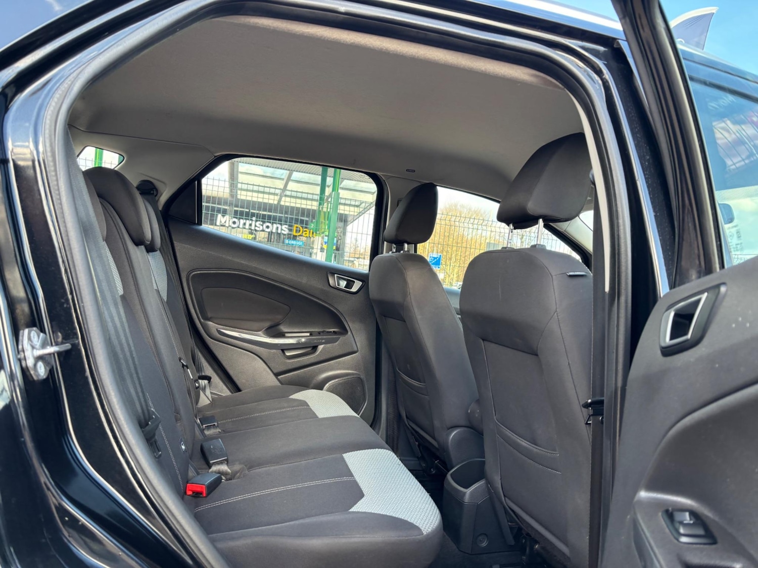 Used Ford Ecosport 2015 for sale - 76990986: Photo 25