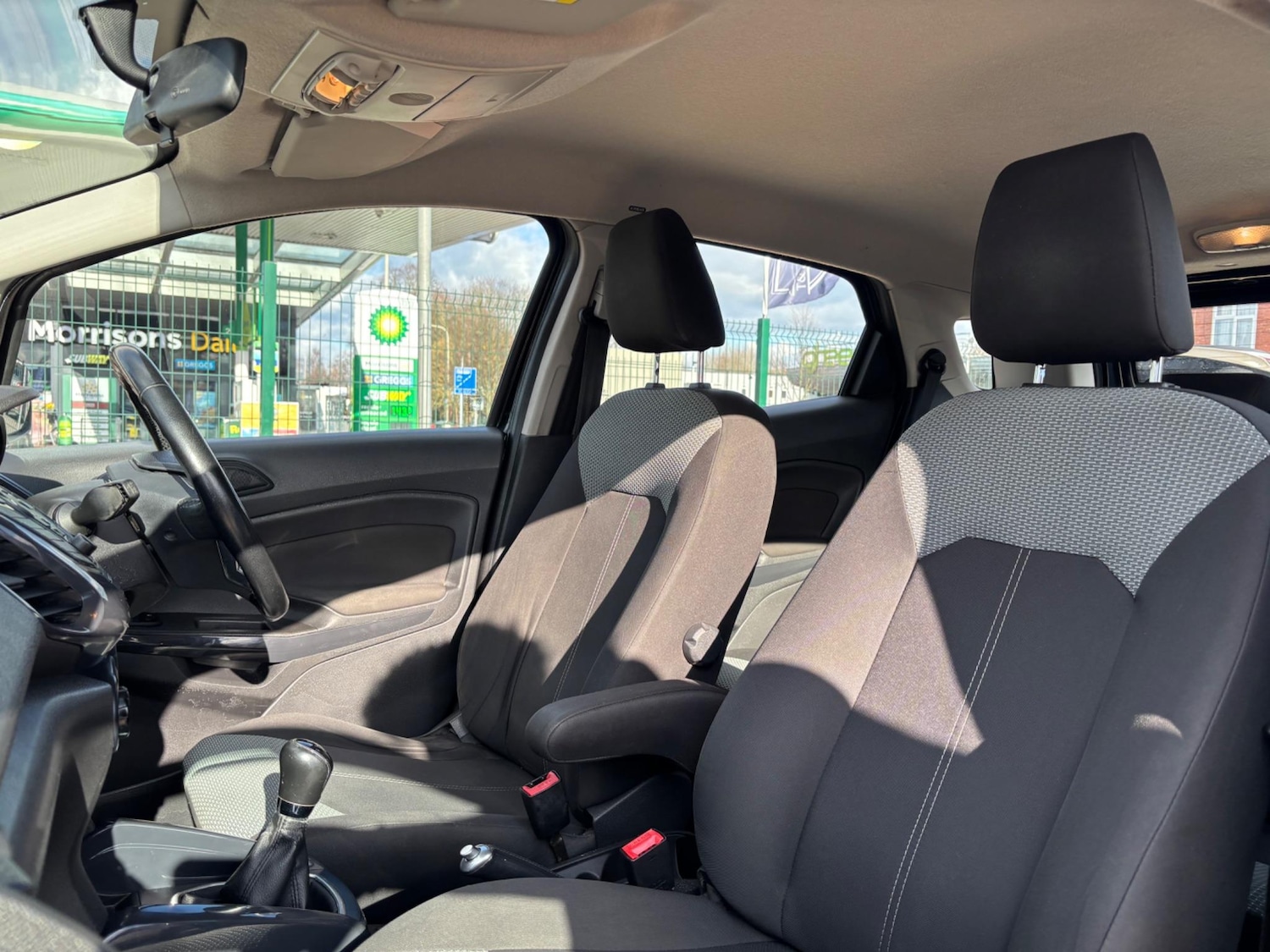 Used Ford Ecosport 2015 for sale - 76990986: Photo 29