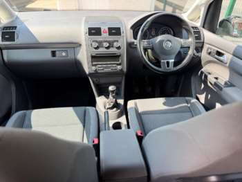 Used Volkswagen Touran 2011 for sale - 75364082: Photo