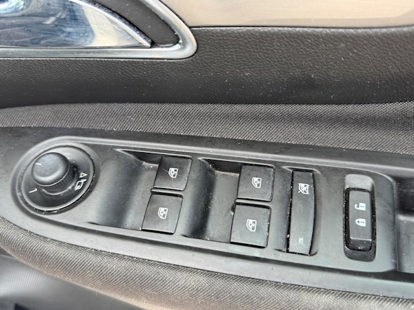 Used Vauxhall Mokka 2015 for sale - 74898894: Photo 49