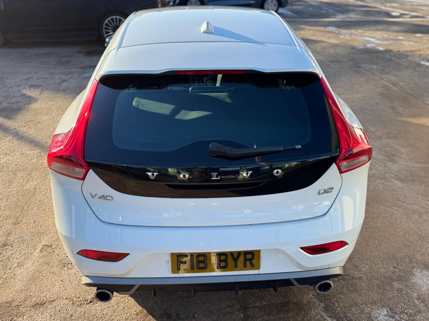 Used Volvo V40 2014 for sale - 77163436: Photo 11