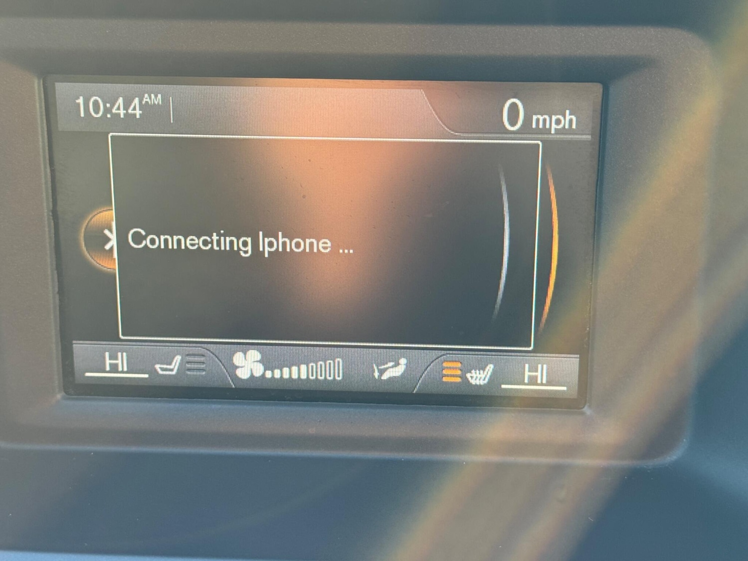 Used Volvo V40 2014 for sale - 77163436: Photo 45