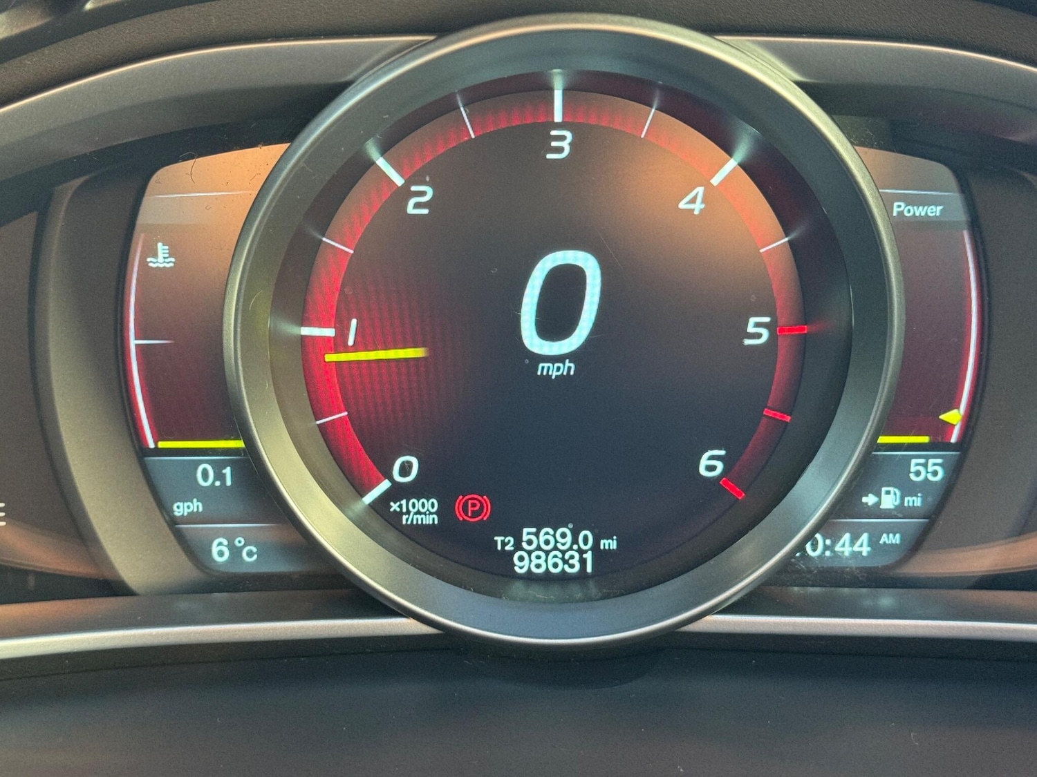 Used Volvo V40 2014 for sale - 77163436: Photo 6