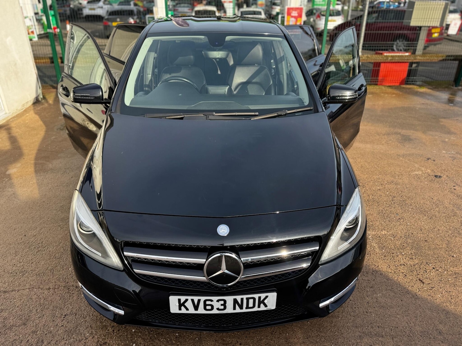 Used Mercedes-Benz B Class 2013 for sale - 77203176: Photo 22