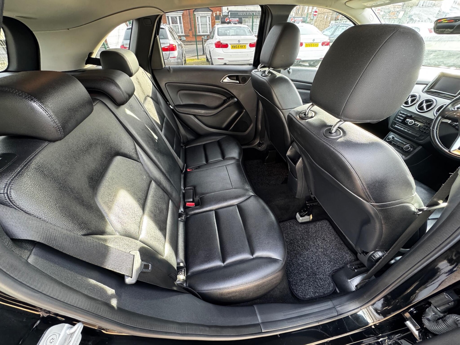 Used Mercedes-Benz B Class 2013 for sale - 77203176: Photo 5