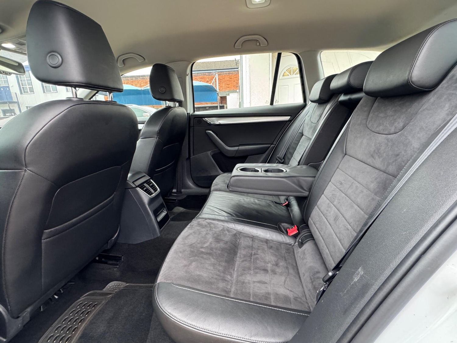 Used Skoda Octavia 2014 for sale - 77067271: Photo 10