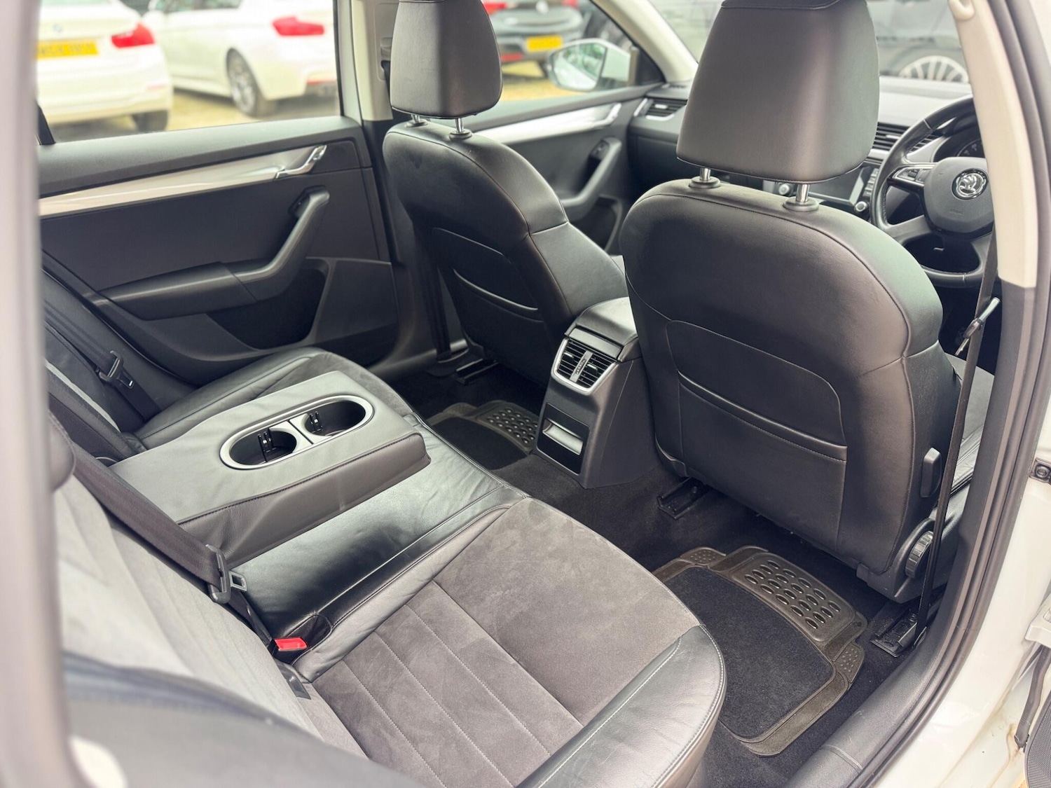 Used Skoda Octavia 2014 for sale - 77067271: Photo 32