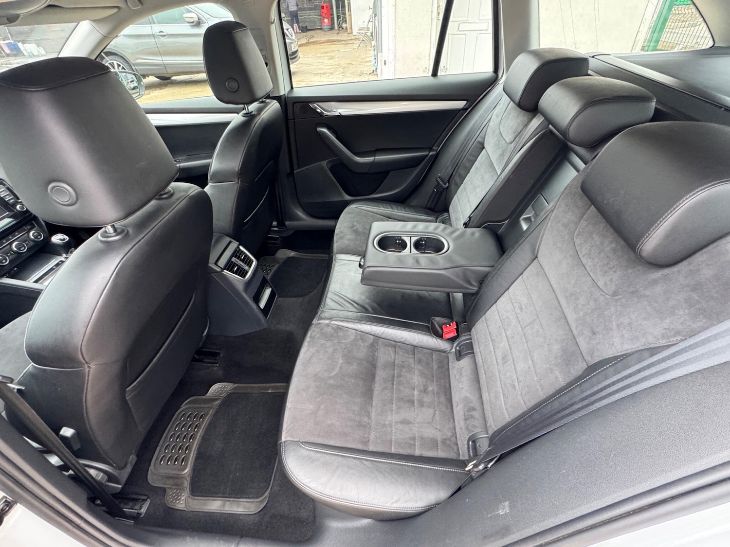 Used Skoda Octavia 2014 for sale - 77067271: Photo 33