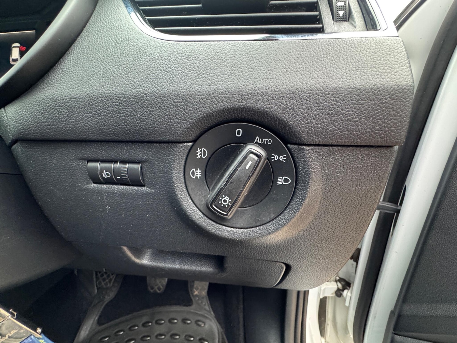 Used Skoda Octavia 2014 for sale - 77067271: Photo 37